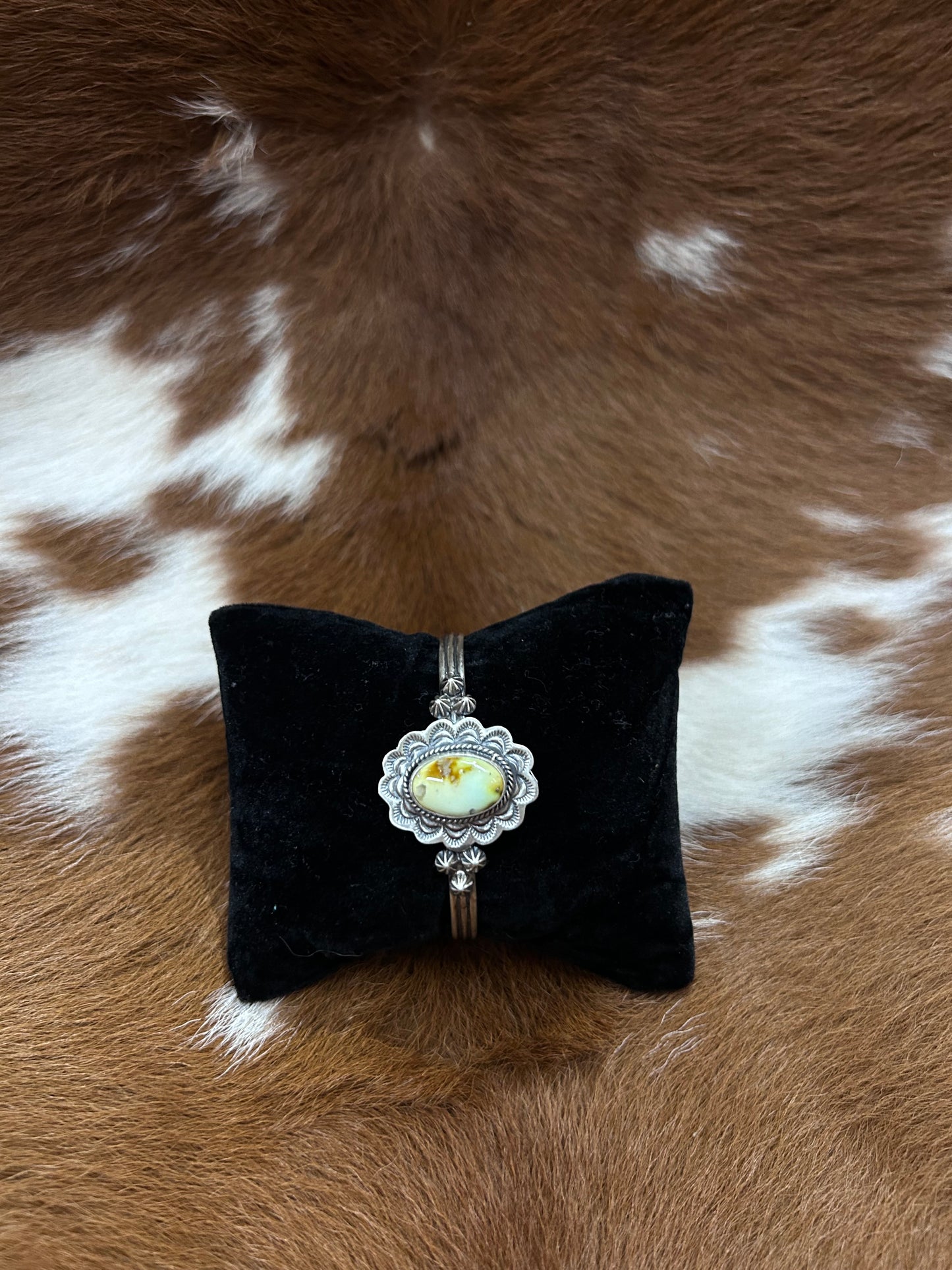 Palomino Cuff
