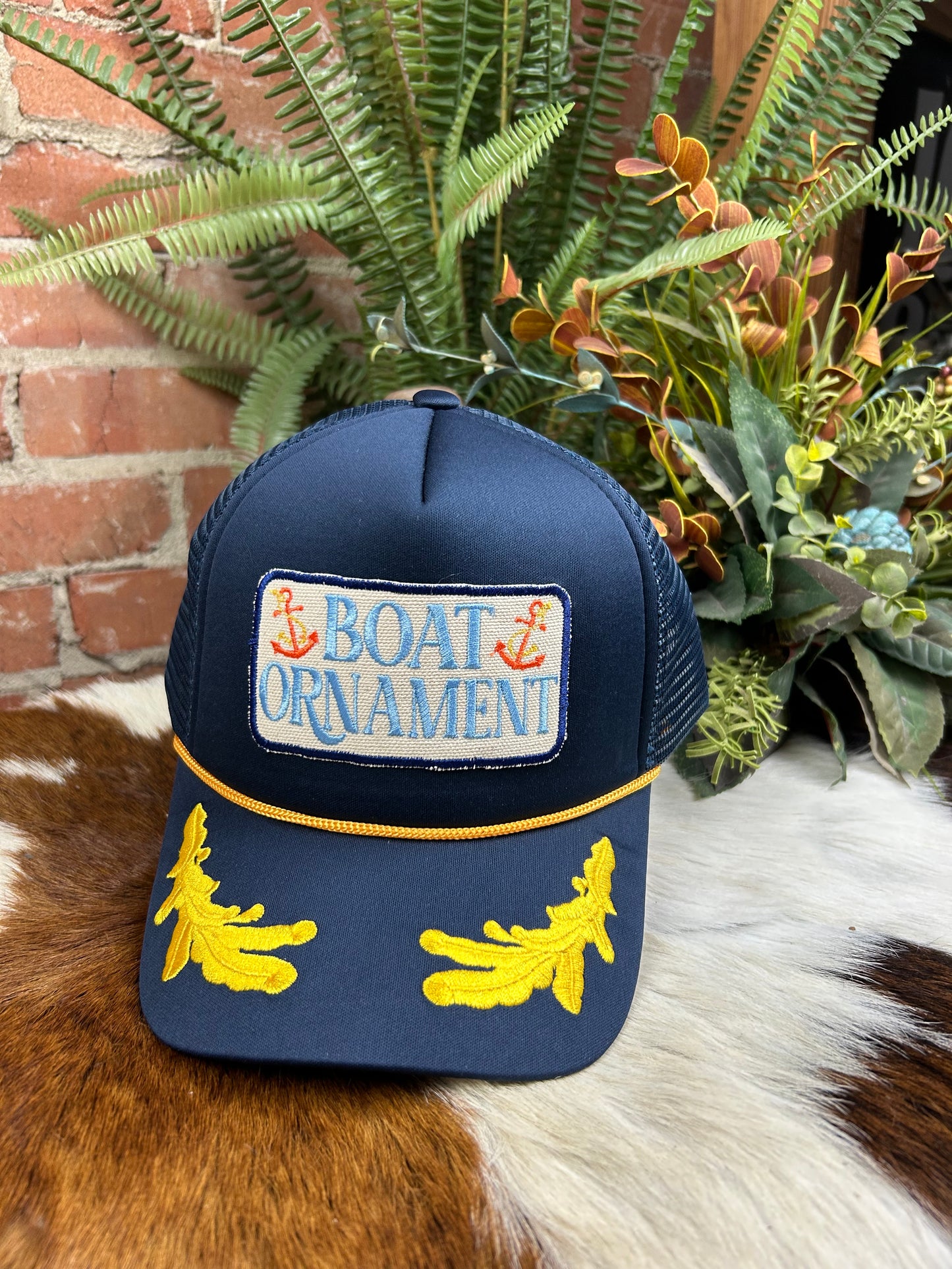 Boat Ornament Cap