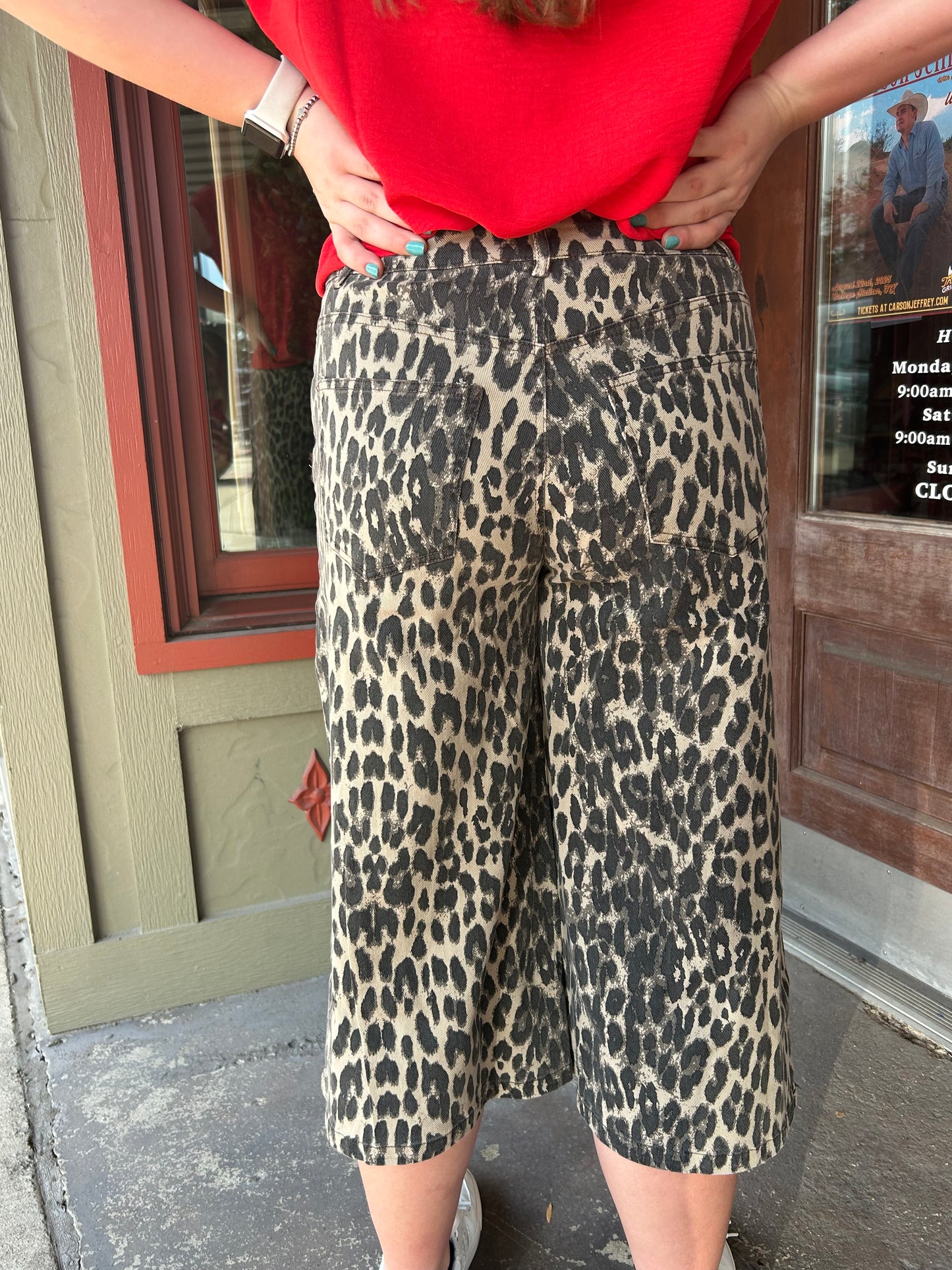 Leopard Jorts
