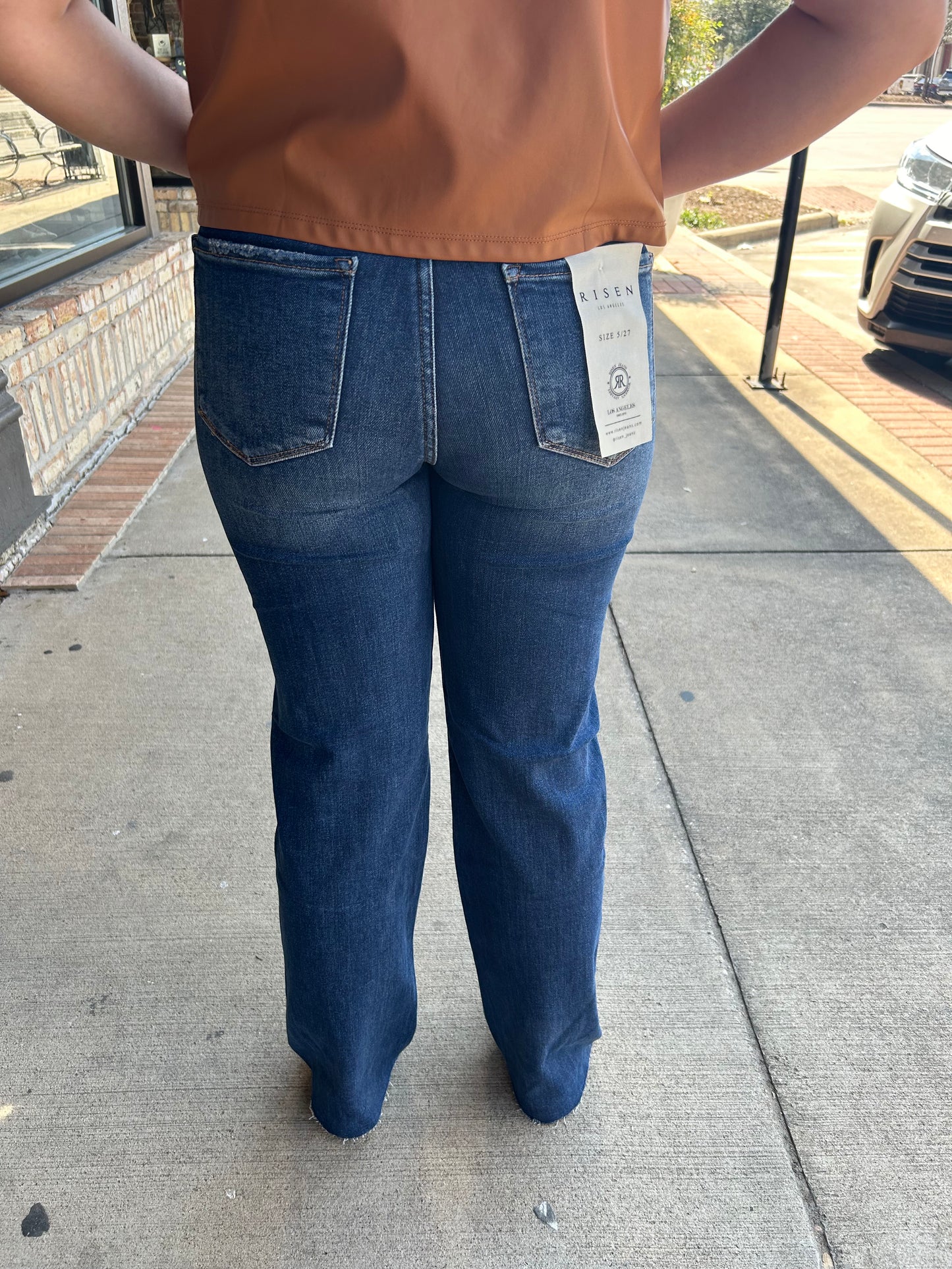 Hi Rise Straight Jean