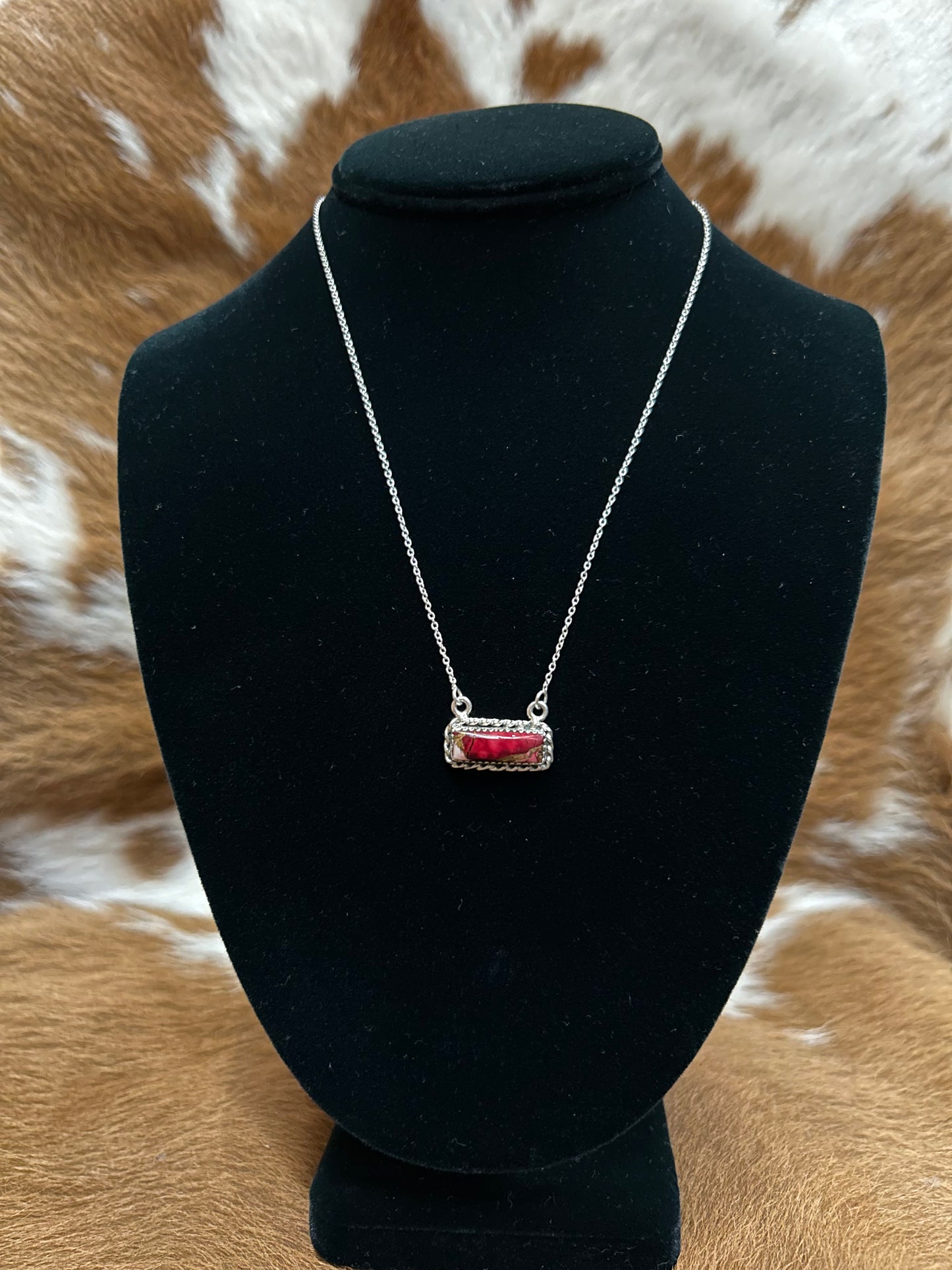 Hada - Bar Necklace