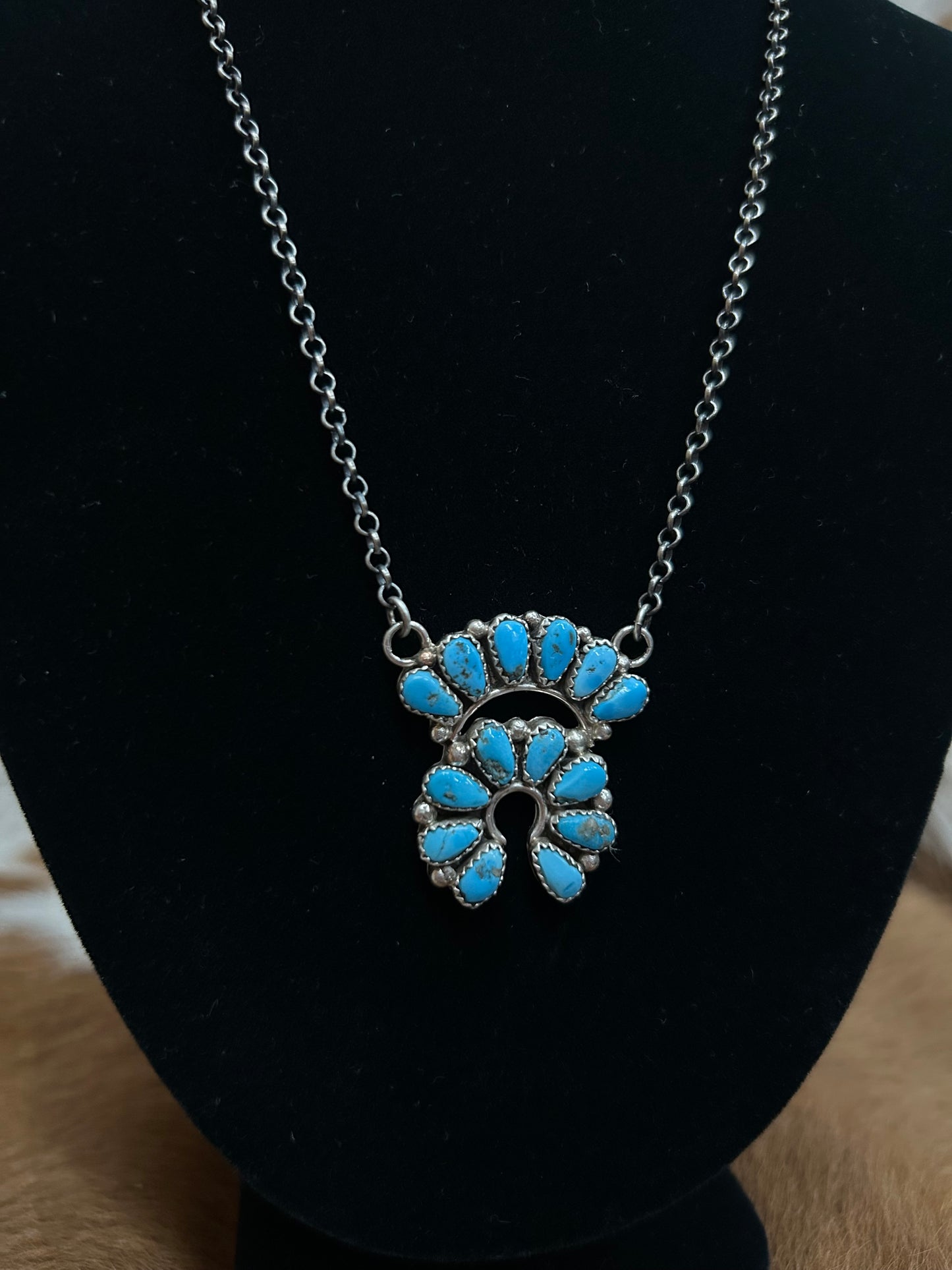 Naja Cluster Necklace