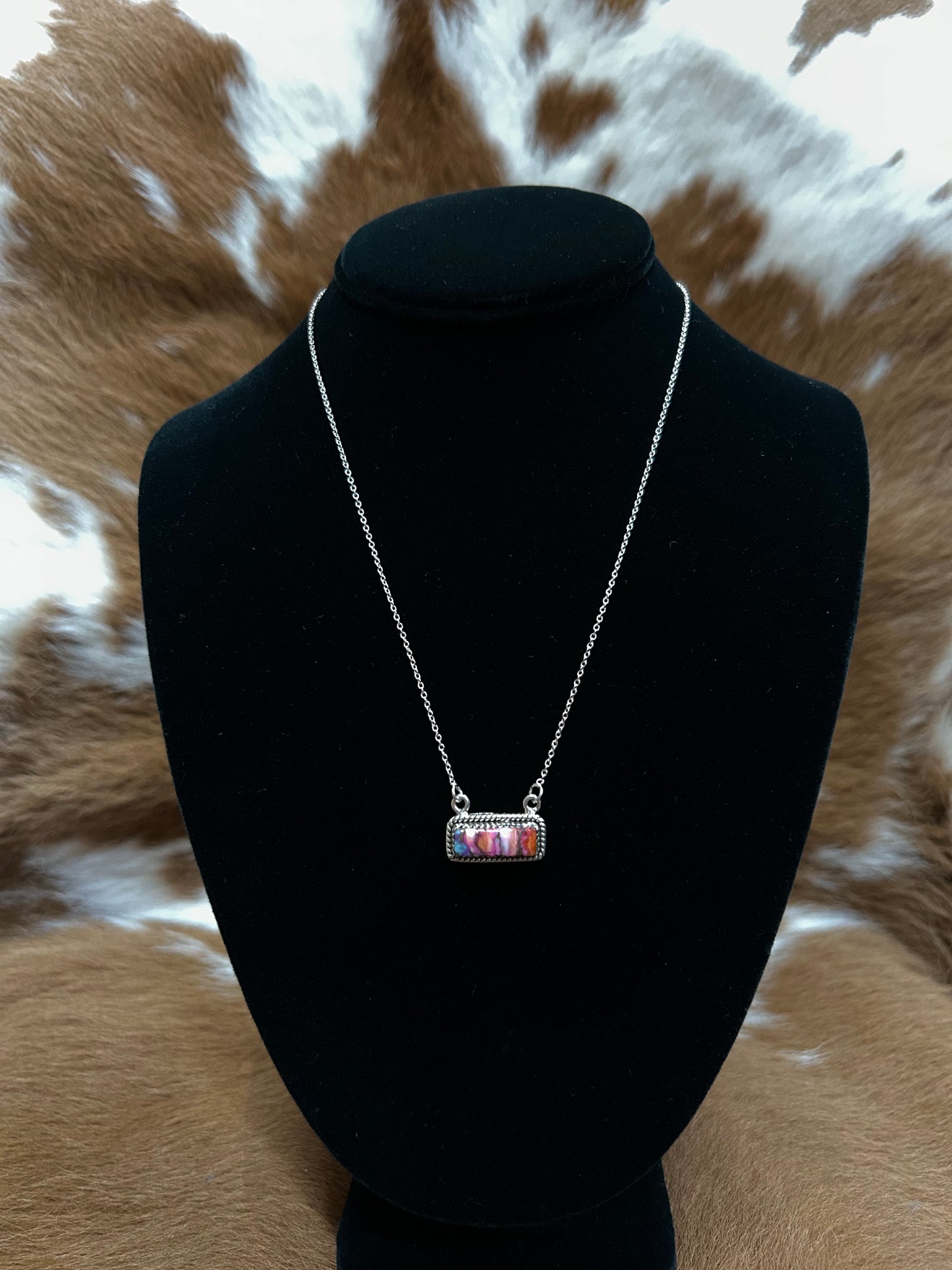 Hada - Bar Necklace