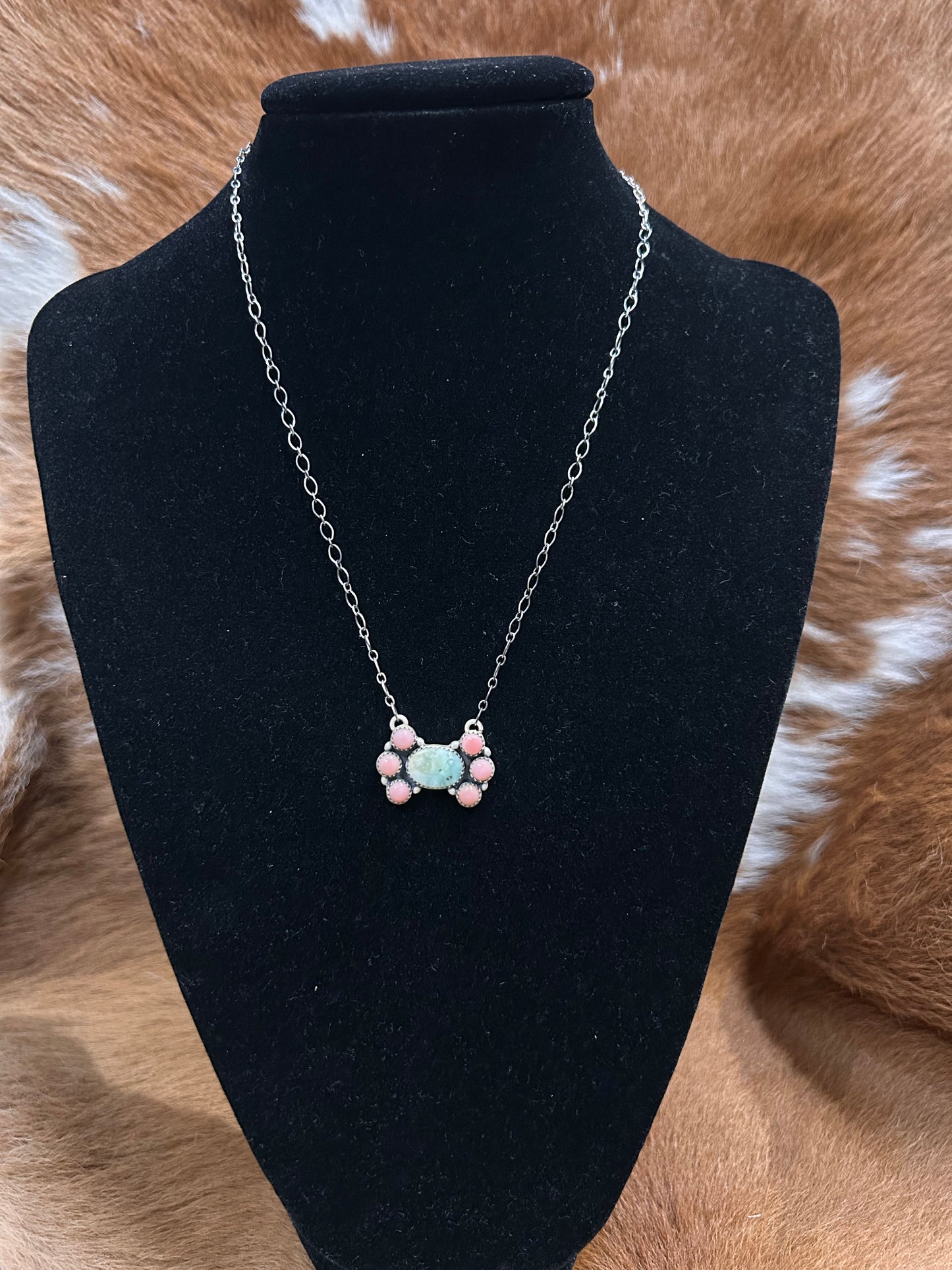 Variscite & Pink Conch Necklac