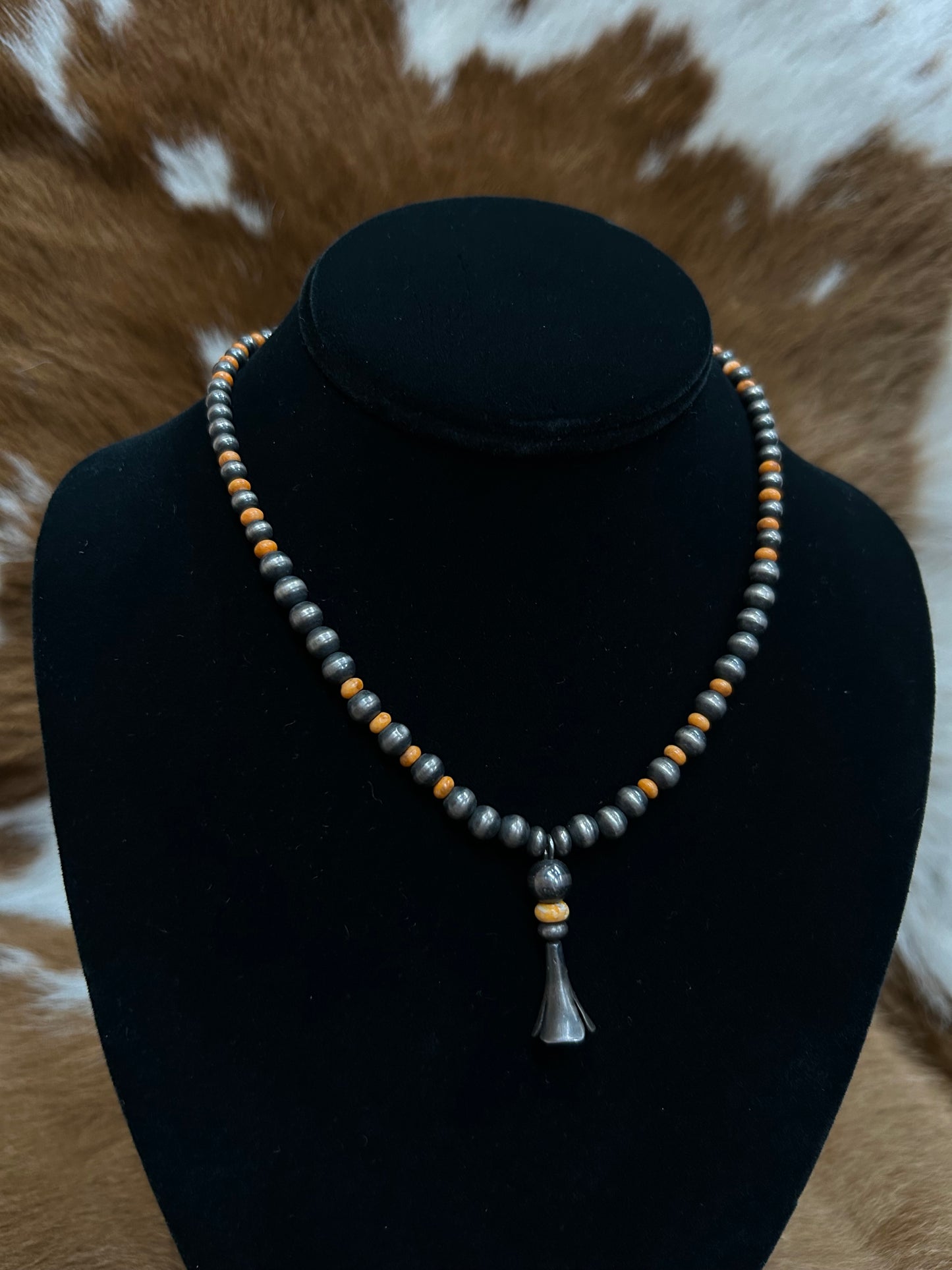 Navajo Pearls W/ Spiney & Blossom