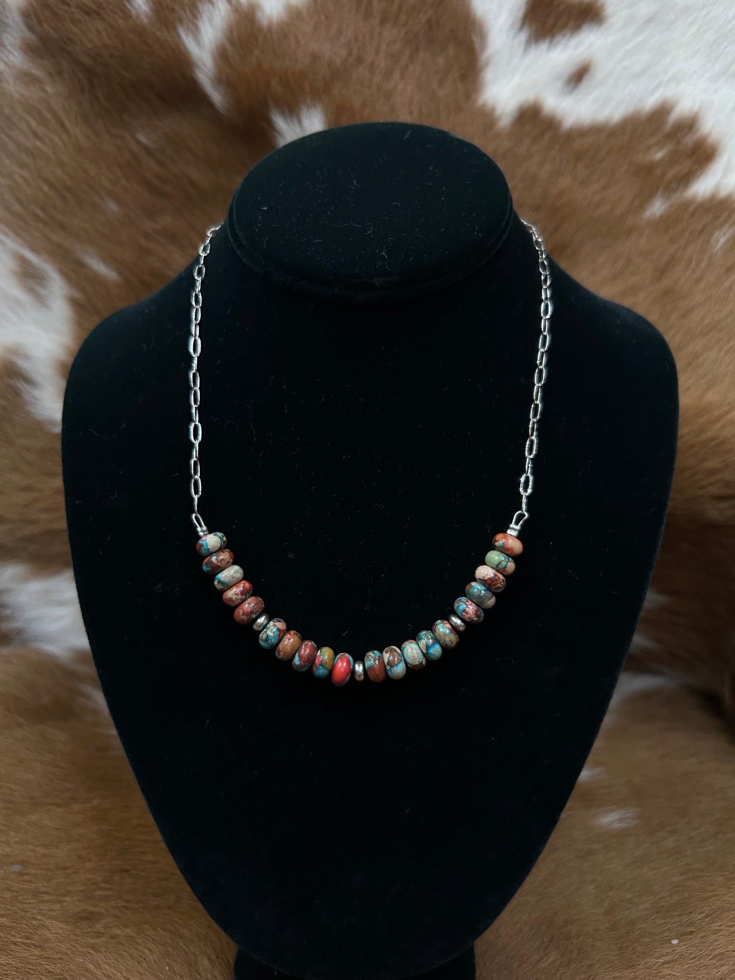 Chocolate Mojave 25 Stone Bar Necklace