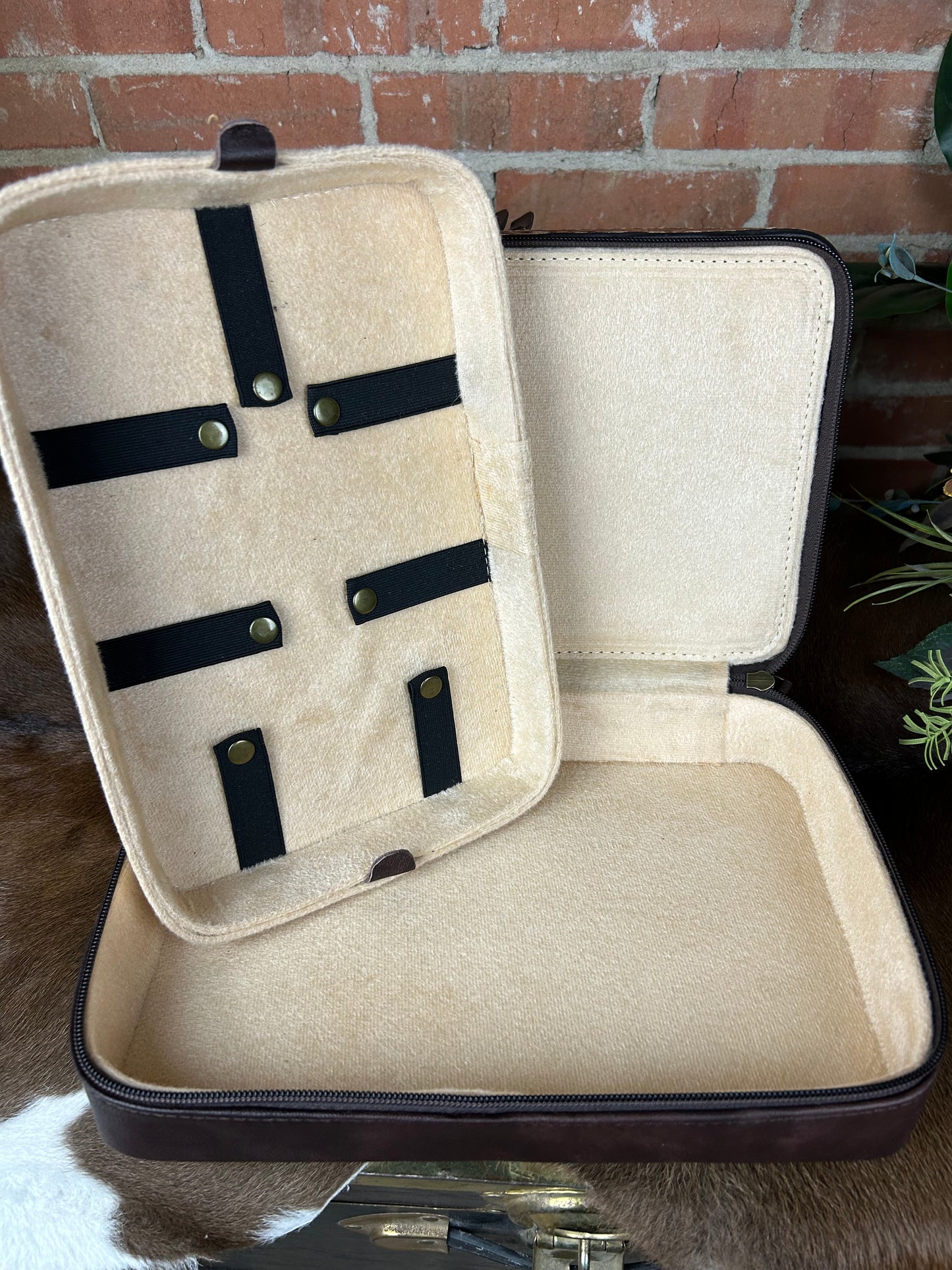 2 Layer Cowhide & Tooled Jewelry Box