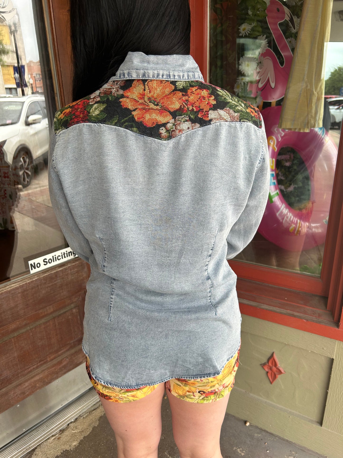 Rosa Vaquera Button Up