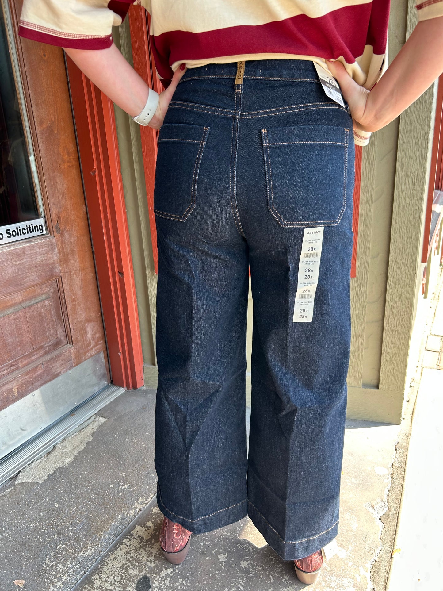 Countryside Crop Jean