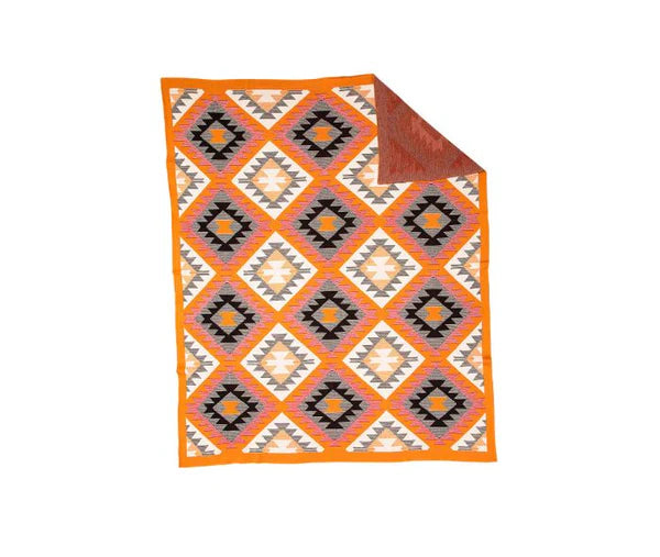 Effortless Spread Aztec Throw