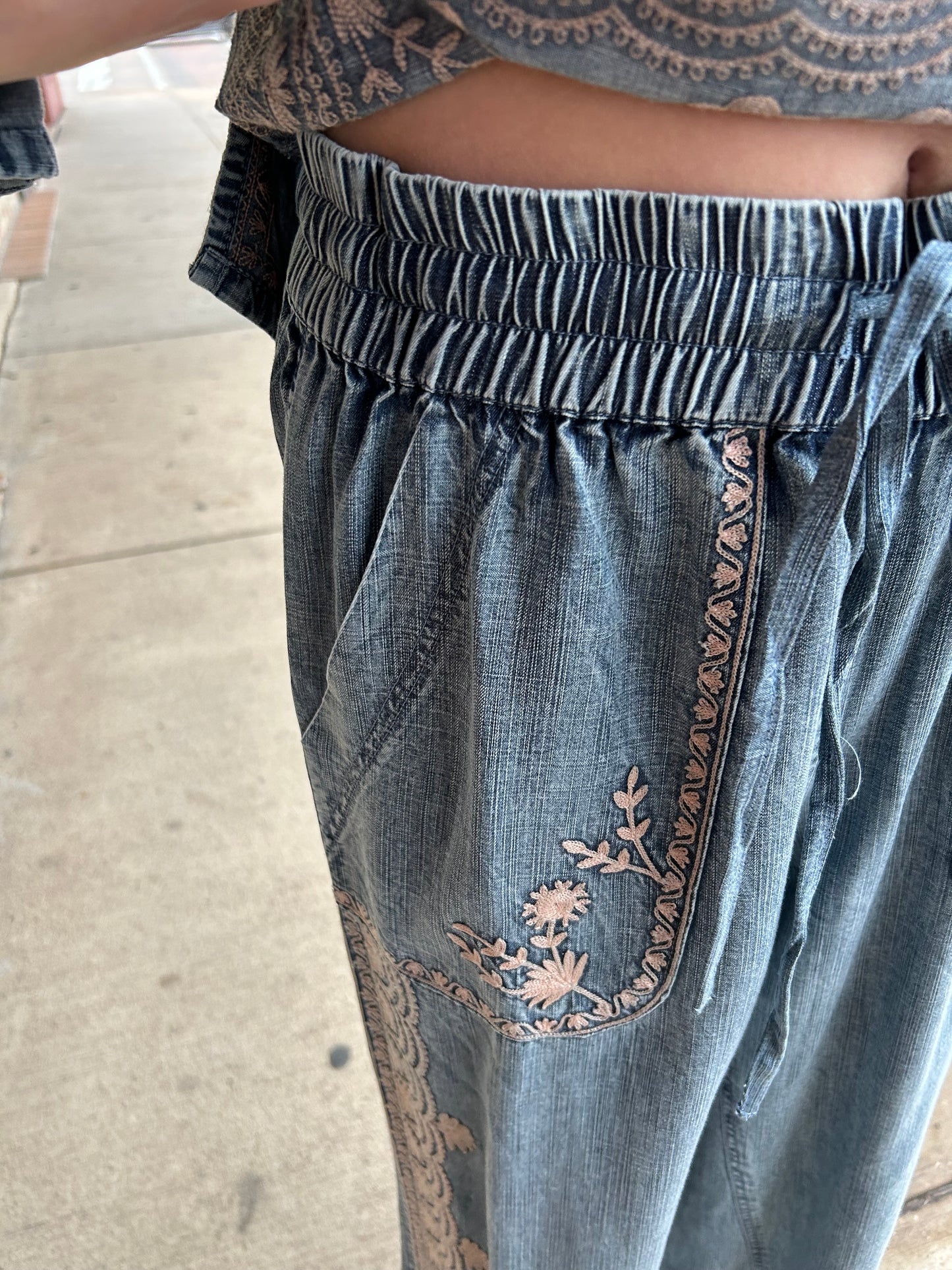 Border Embroidered Denim Pant