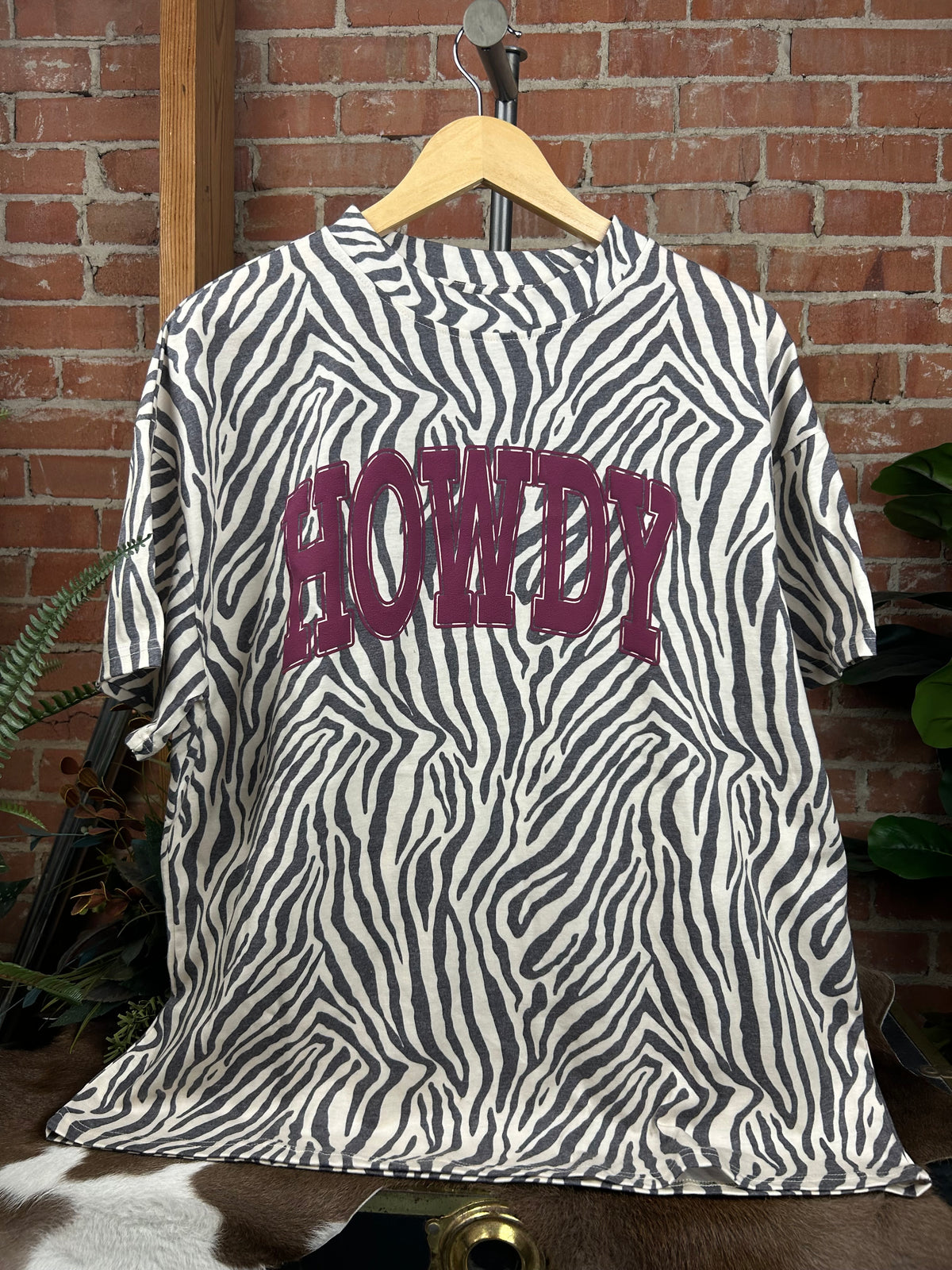 Howdy Zebra Tee