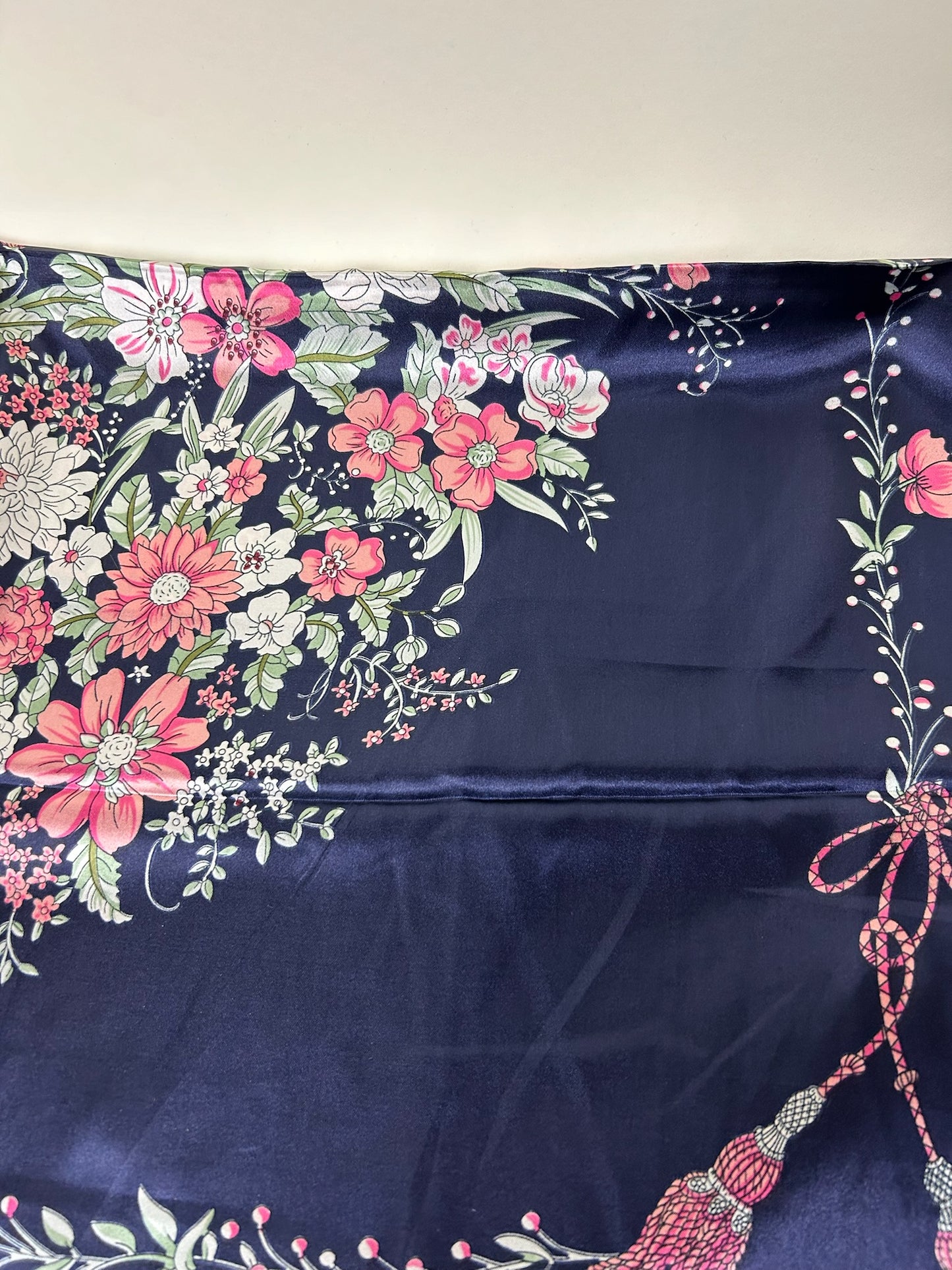 Rose Buds & Tassels Wild Rag