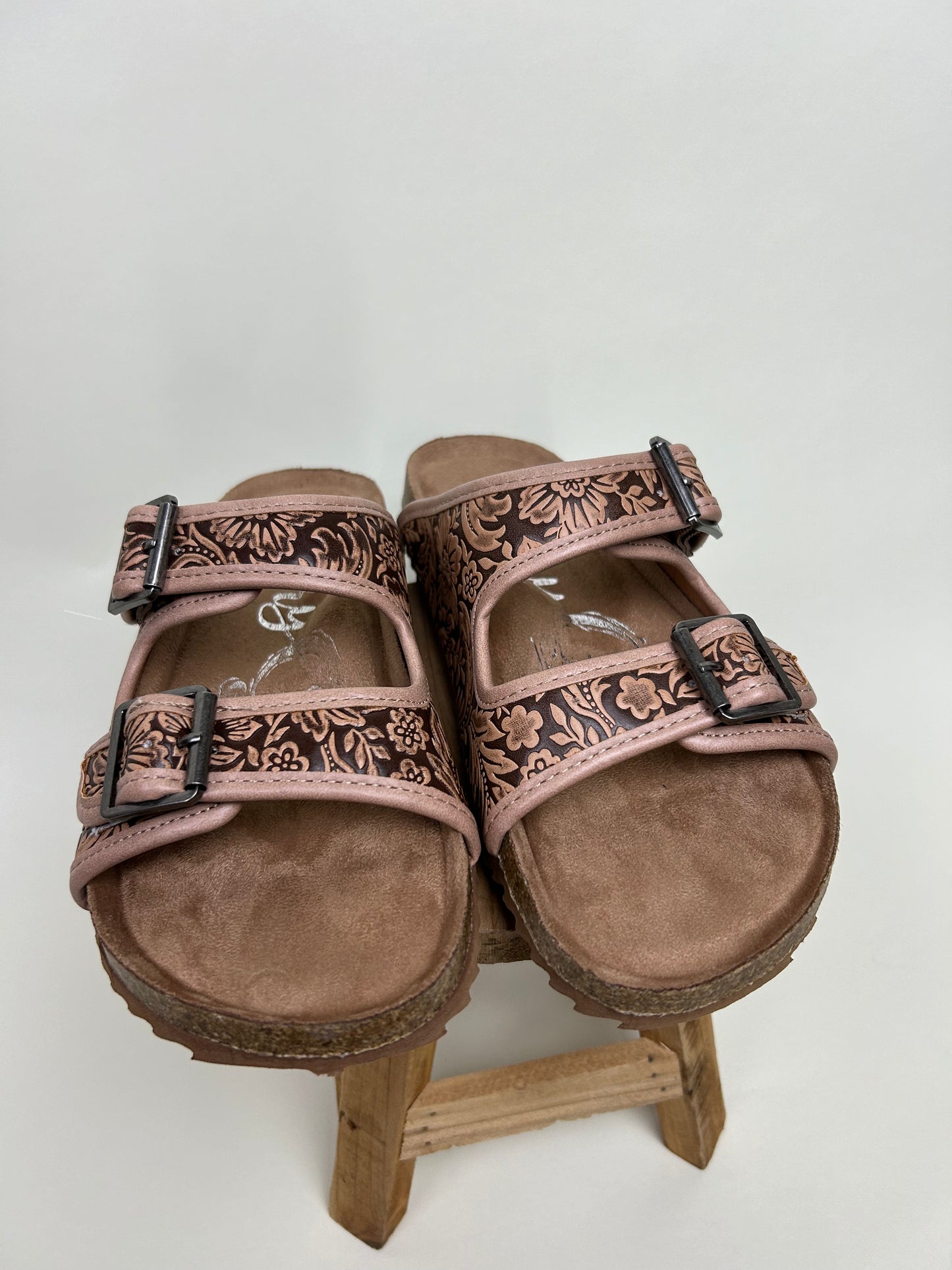 Berry 2 Sandal