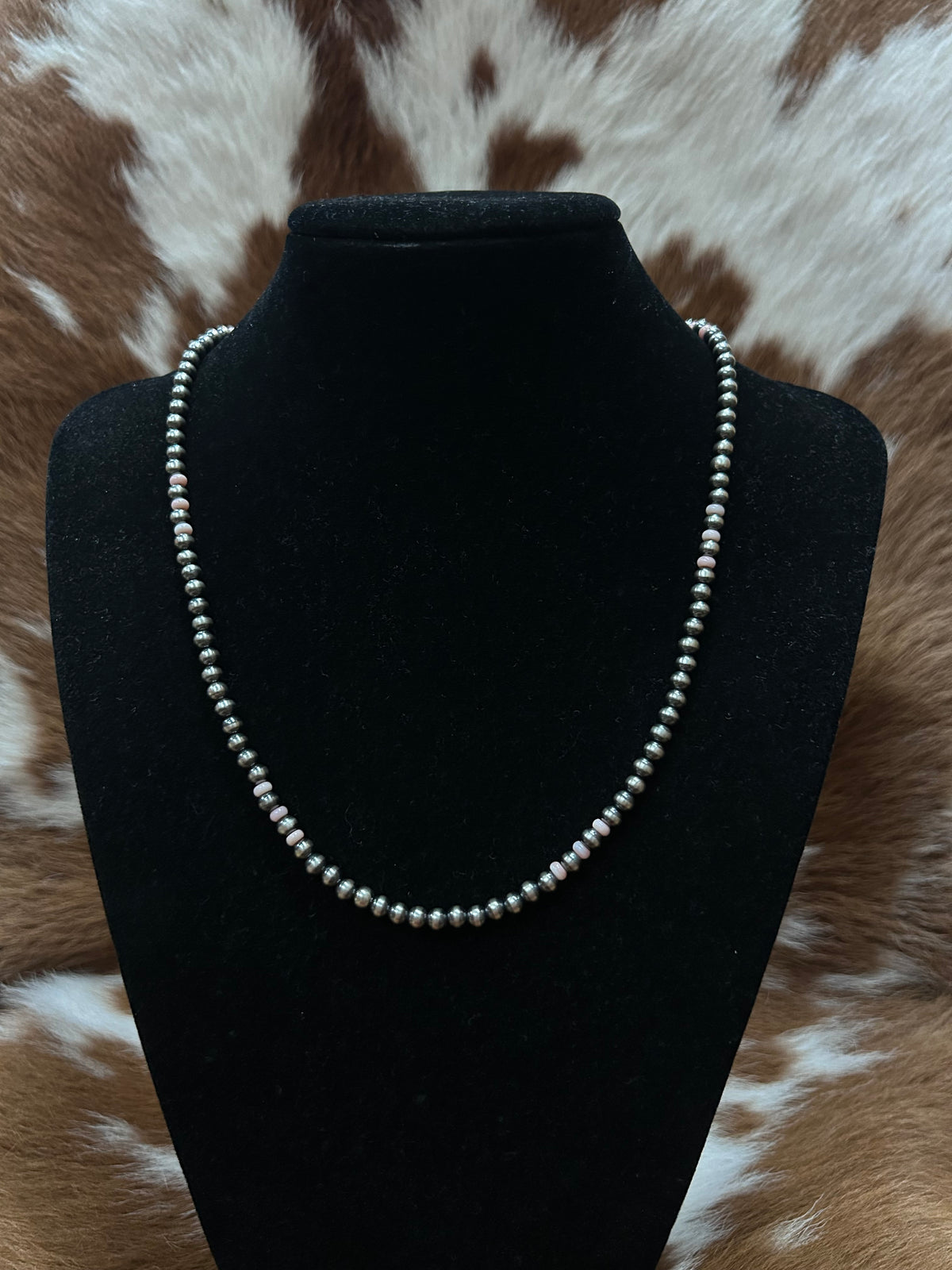 5mm Pink Conch Navajo Necklace