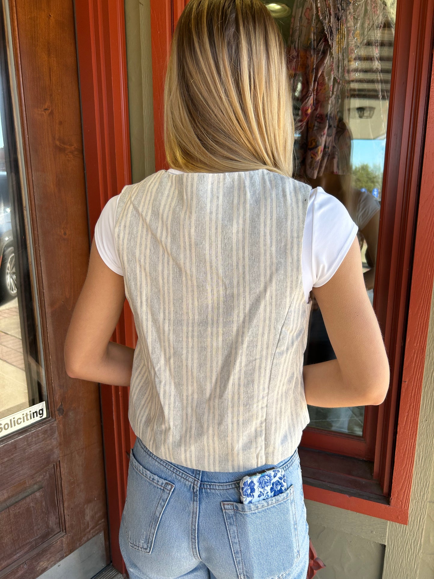 Thomasina Vest