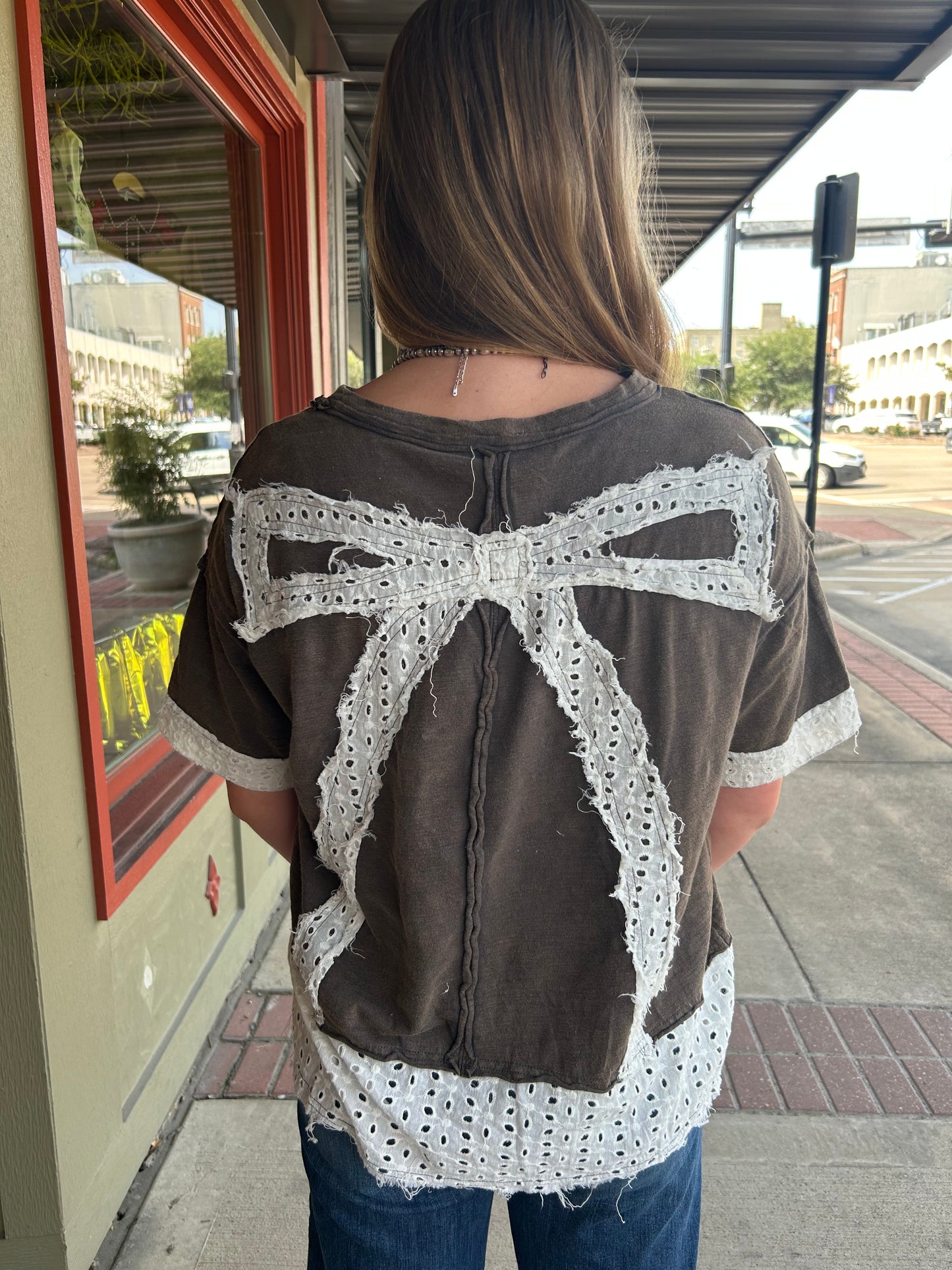 Eyelet Bowtop