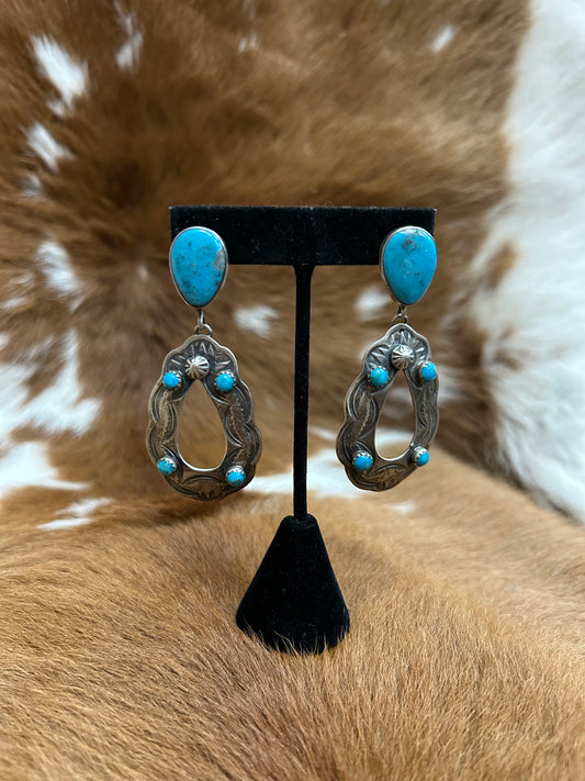 Turquoise Post W/ Teardrop Concho