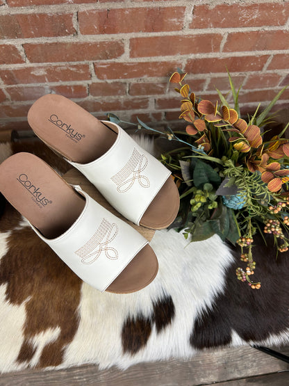 Saddle Up Wedge