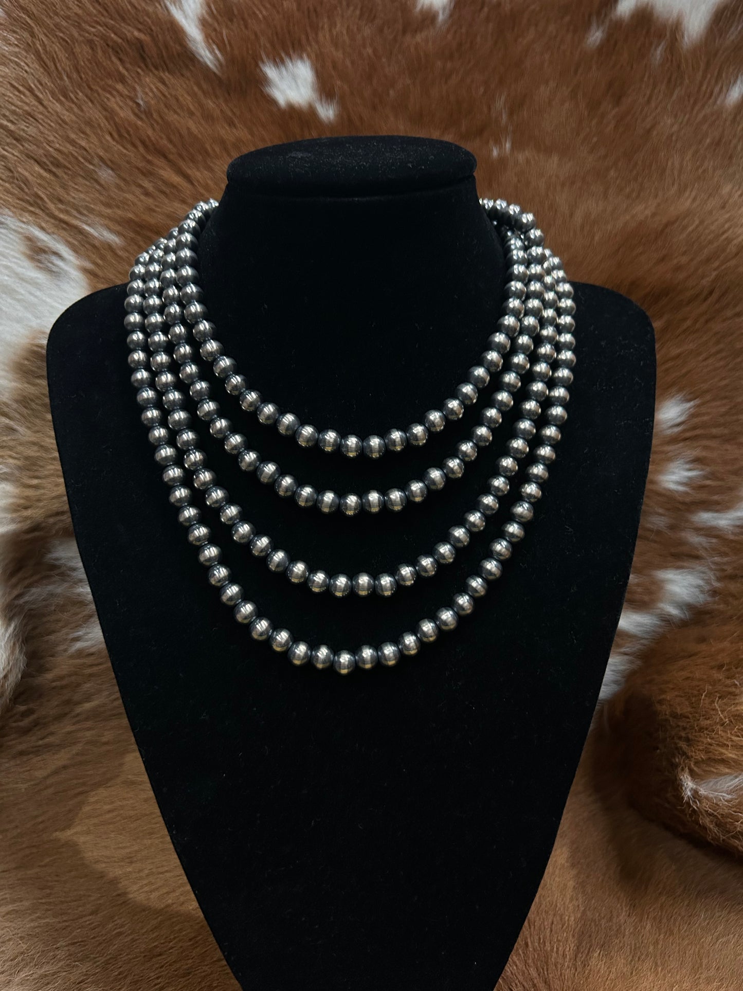 8 MM Navajo Pearls