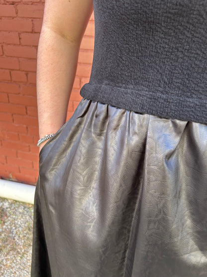 Easy Street Dress - Black