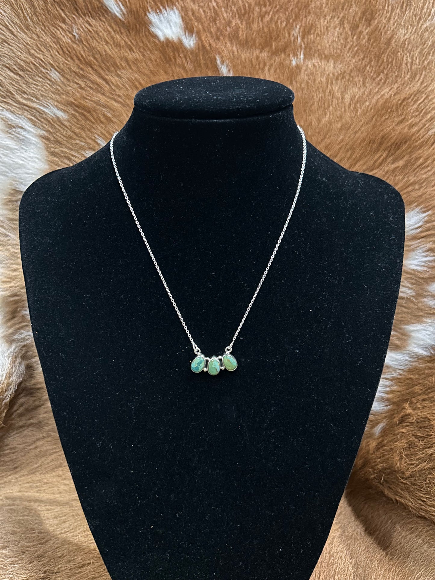 3 Stone Kingman Necklace