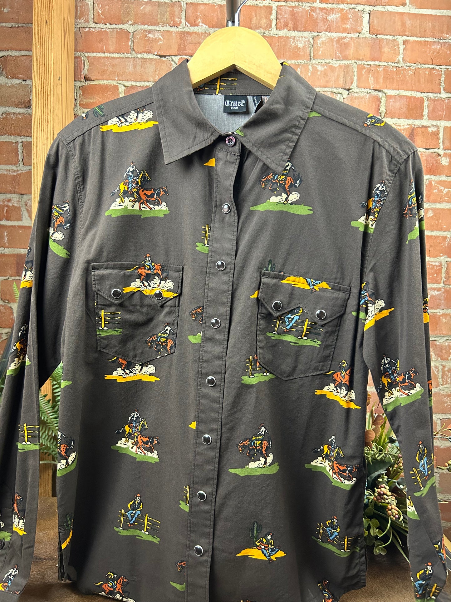 Ranch'n  Button Down