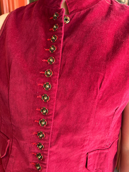 Mesmerized Vest - Scarlet