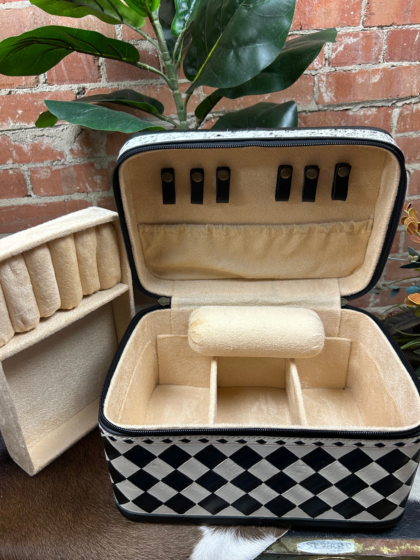 Checkered Jewelry Box