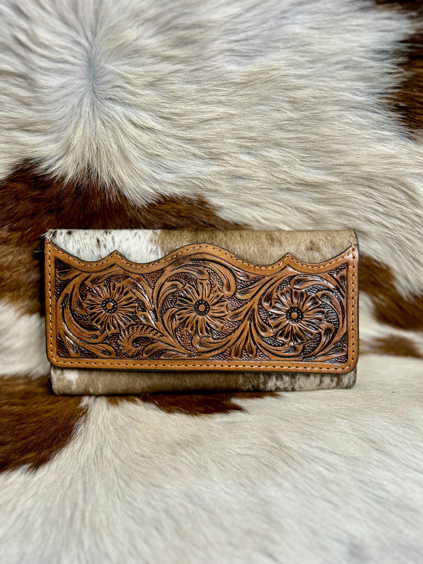 HOH Tooled Wallet