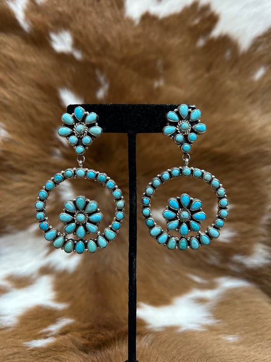 Cluster W/ Circle Cluster Drop