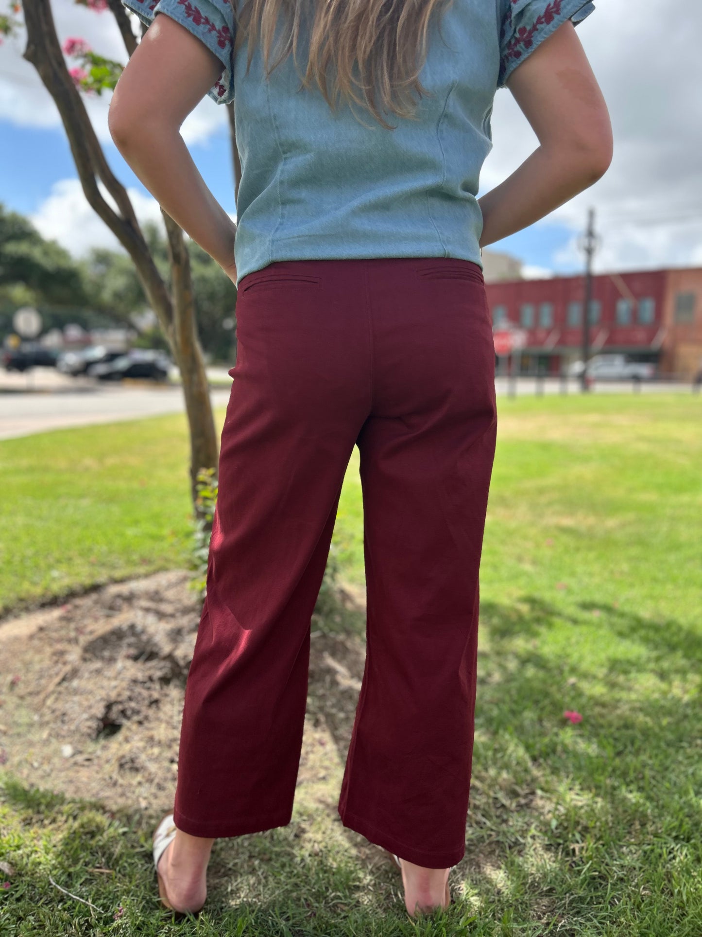 Scallop Pocket Pants