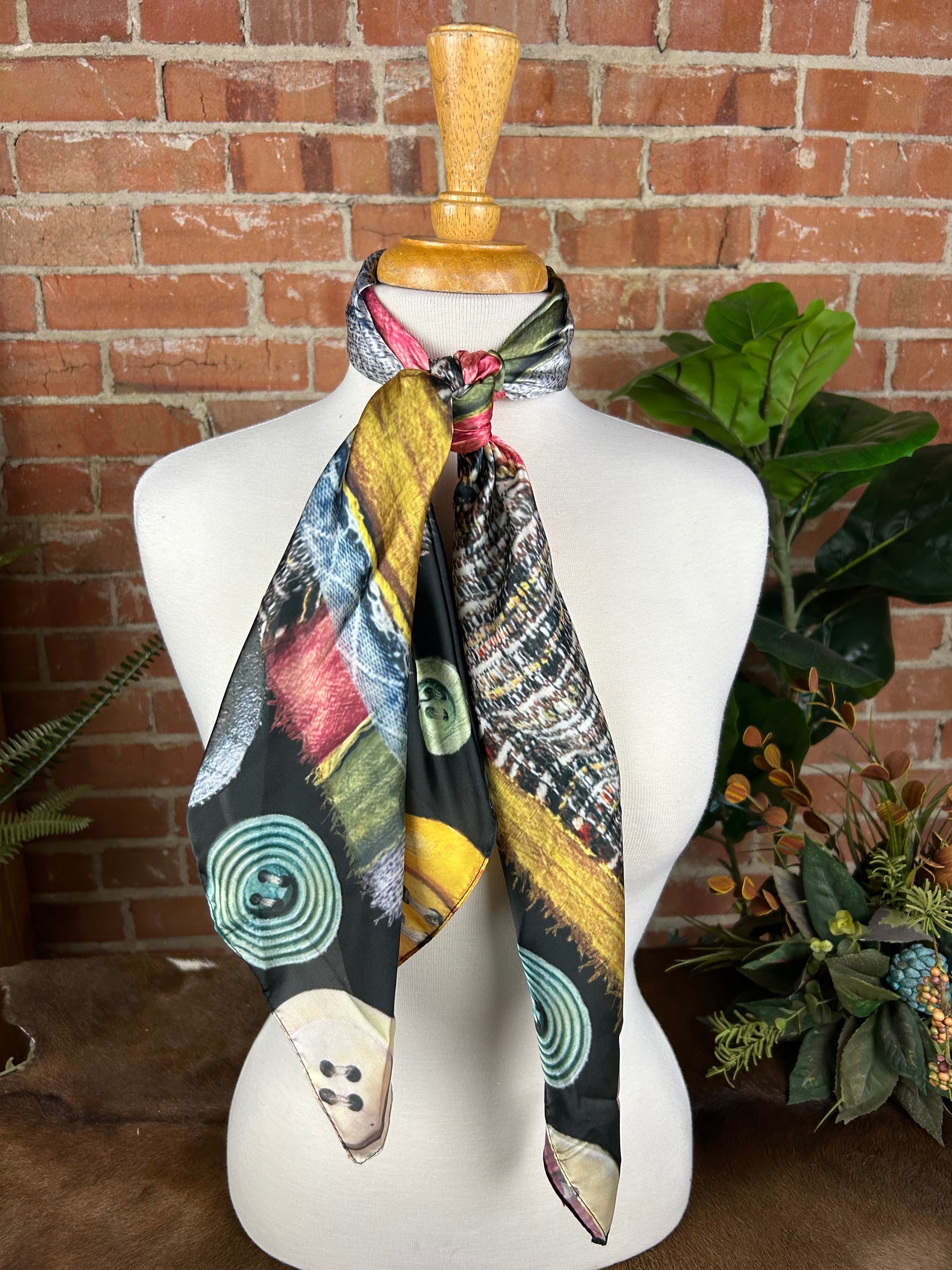 Button Wild Rag – Texas Rose Boutique