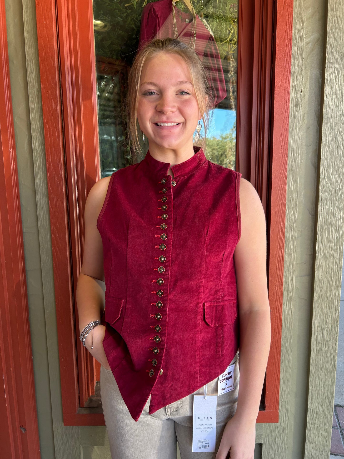 Mesmerized Vest - Scarlet