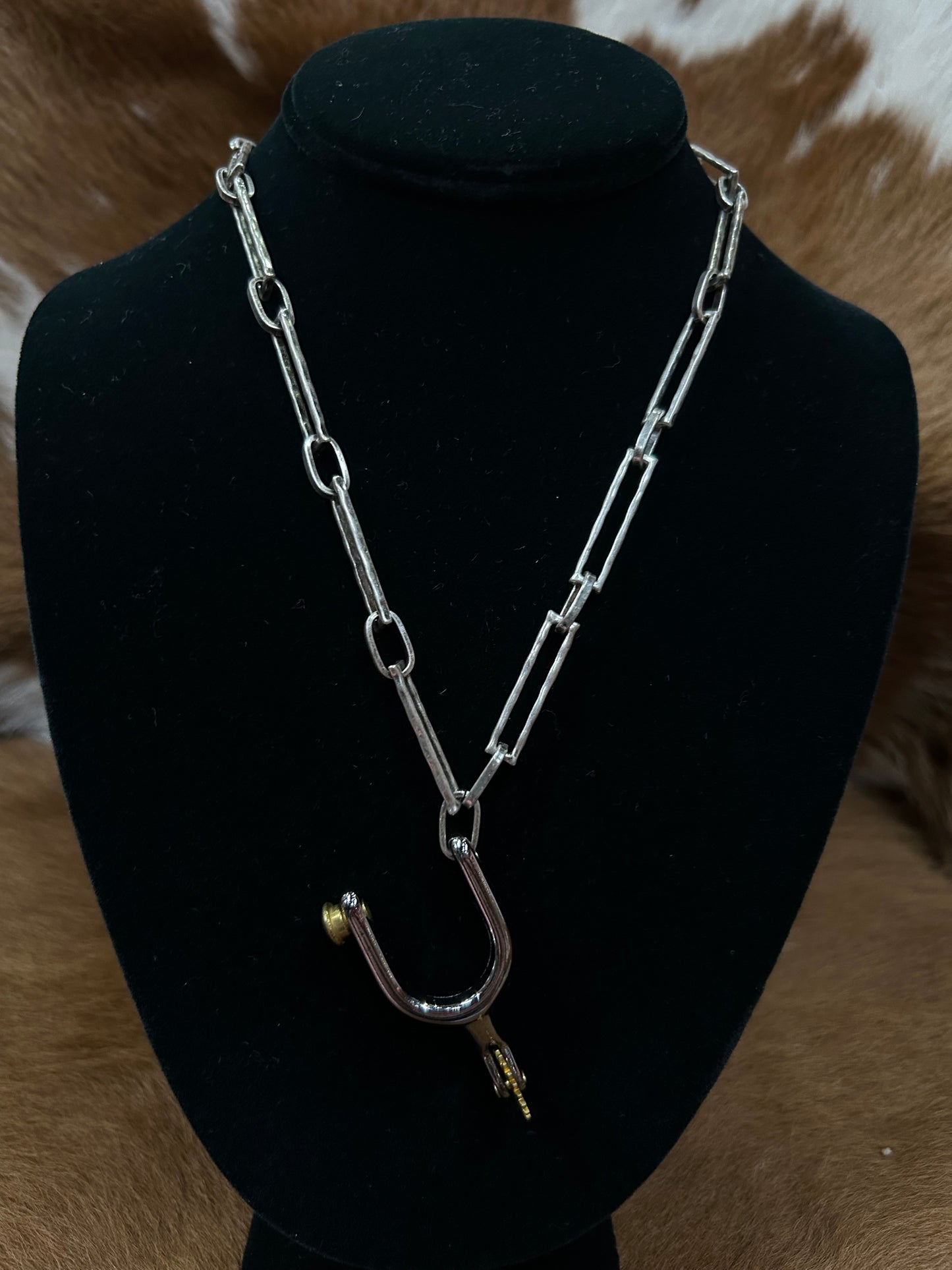 Spur Necklace