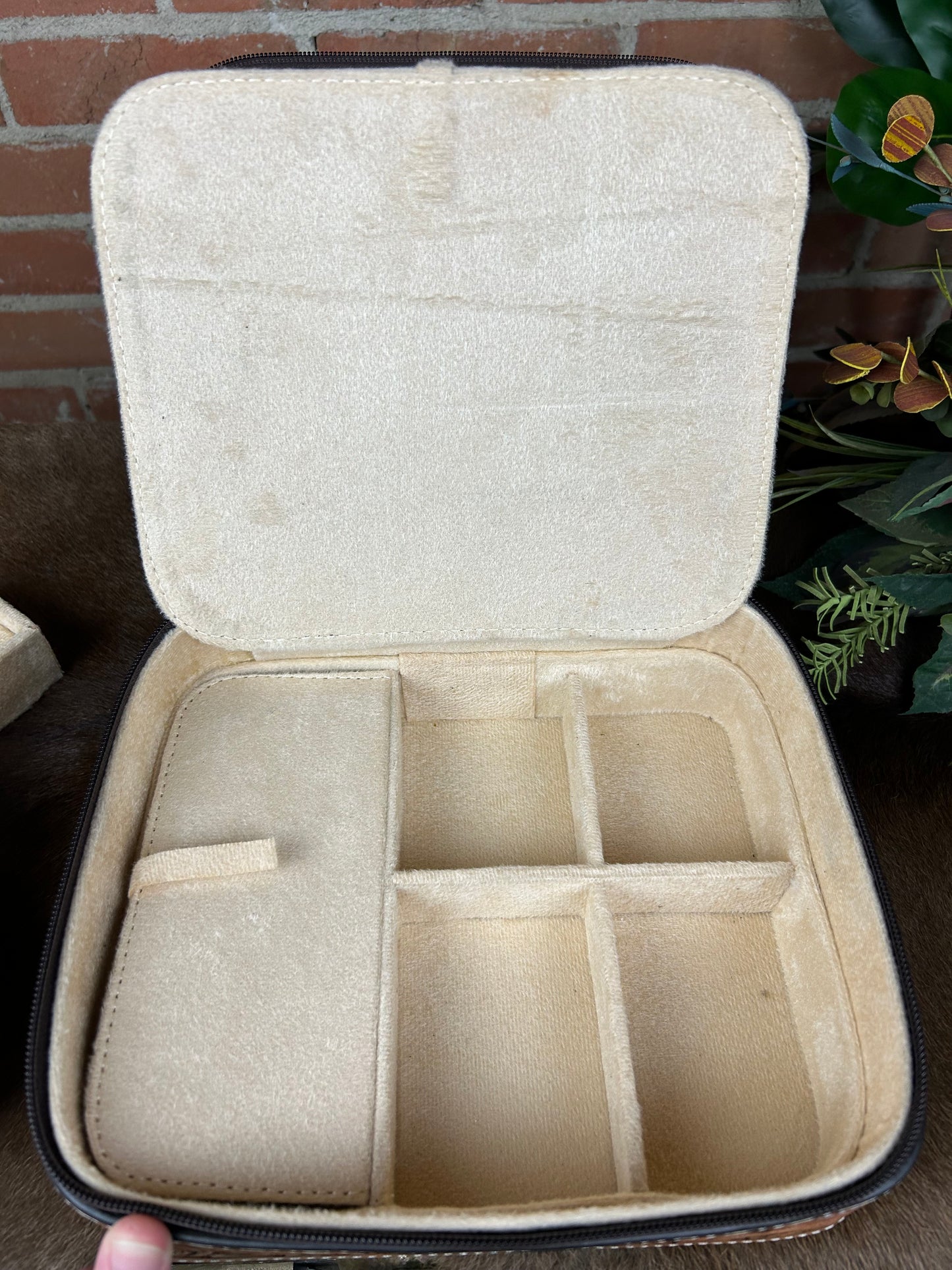 Bootstitch & Tooled Jewelty Box - Chocolate