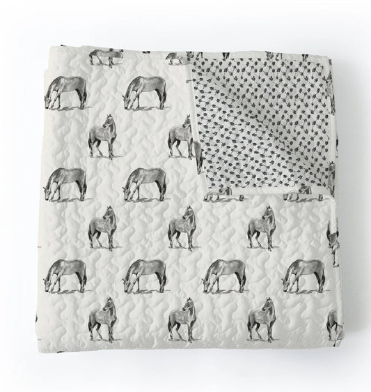 Horse Icon Black Queen Quilt