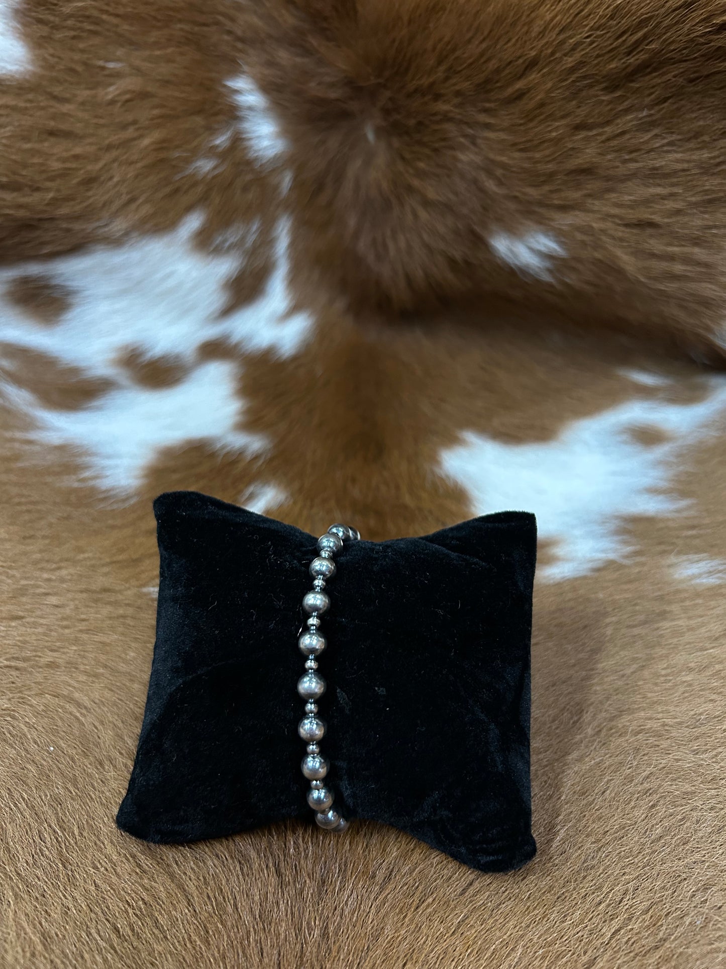 6 & 3 mm Navajo Bracelet