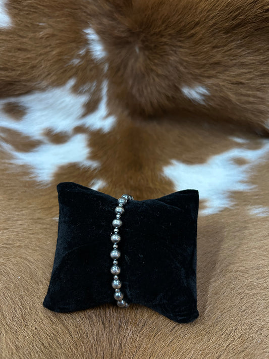 6 & 3 mm Navajo Bracelet