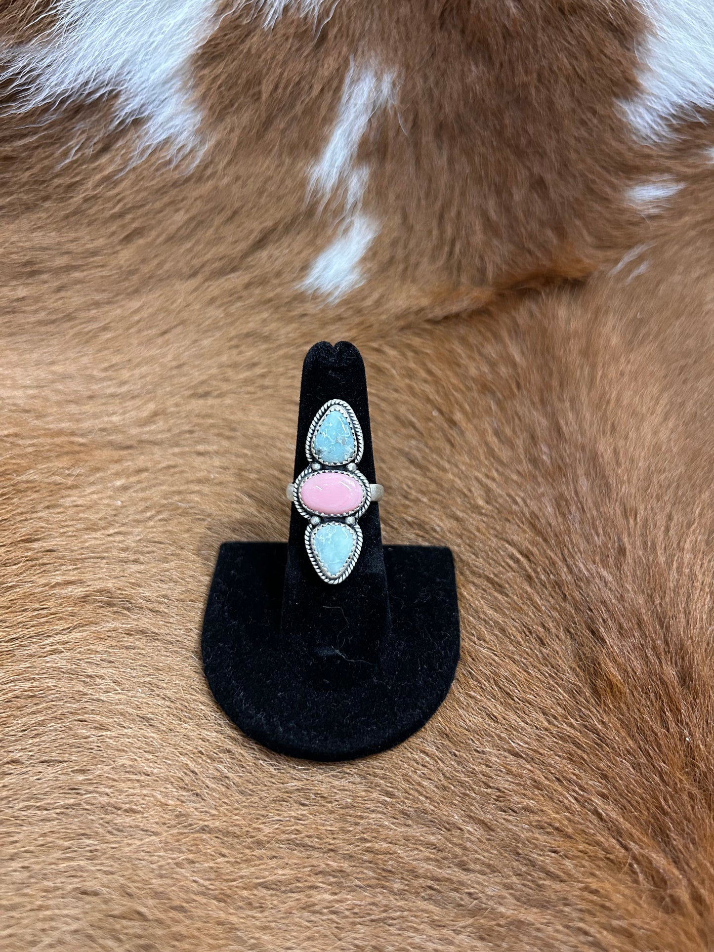 Adjvariscite & Pink Conch Ring