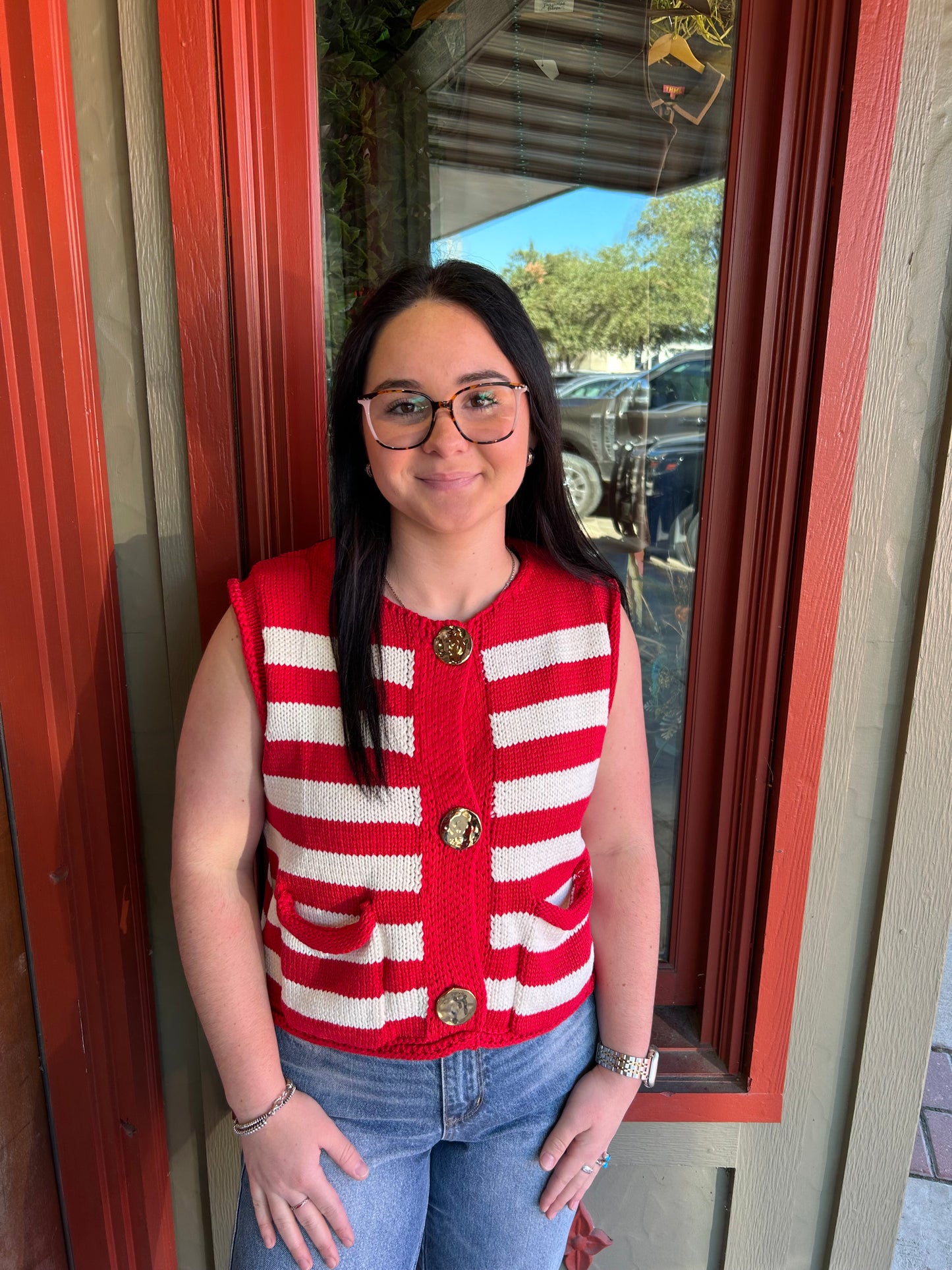 Buttoned Up Vest - Red