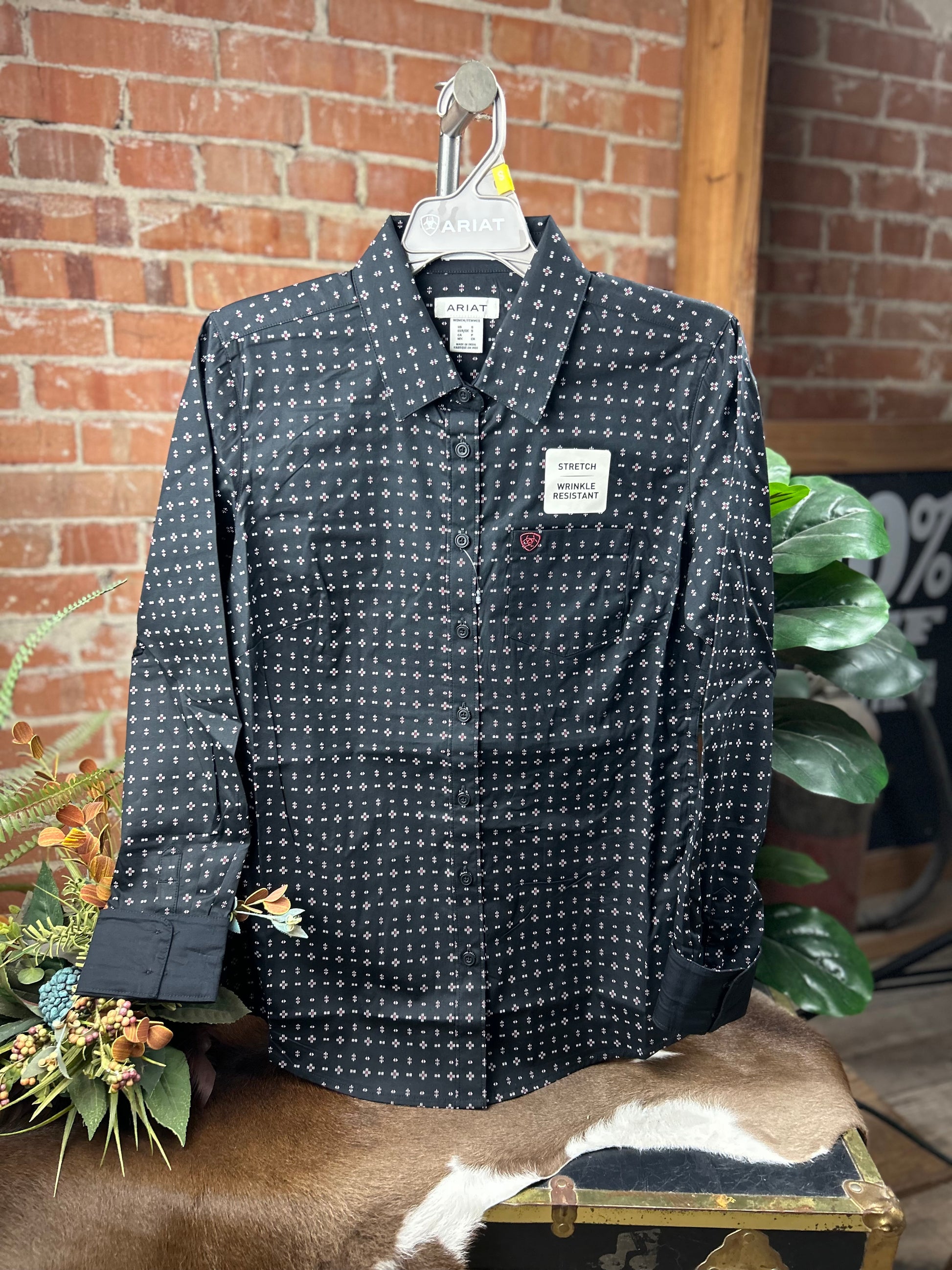 kirby dress shirt Men's Kirby Short Sleeve Button-Down Shirt - XXL