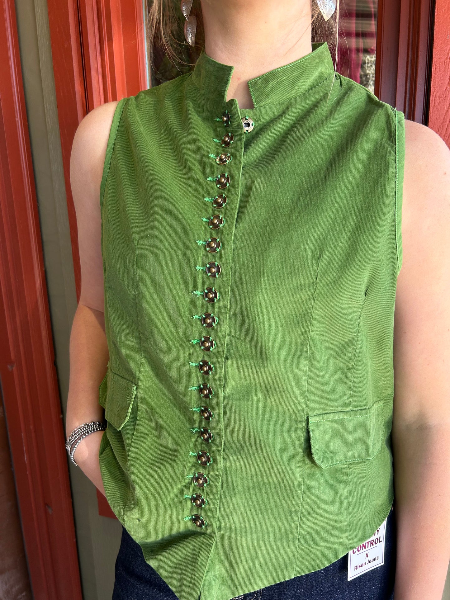 Mesmerized Vest - Fern