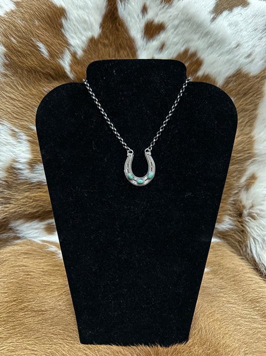 Horseshoe Necklace