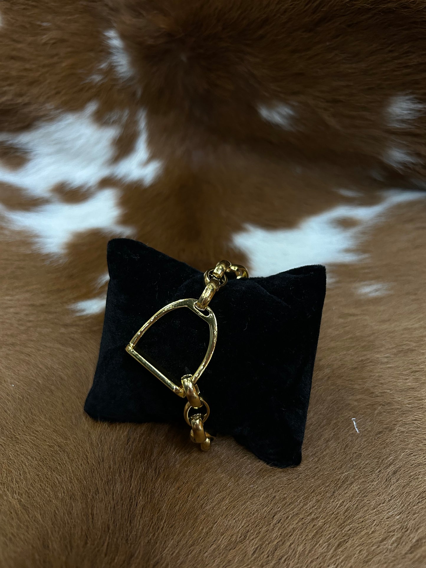 Small Side Stirrup Bracelet