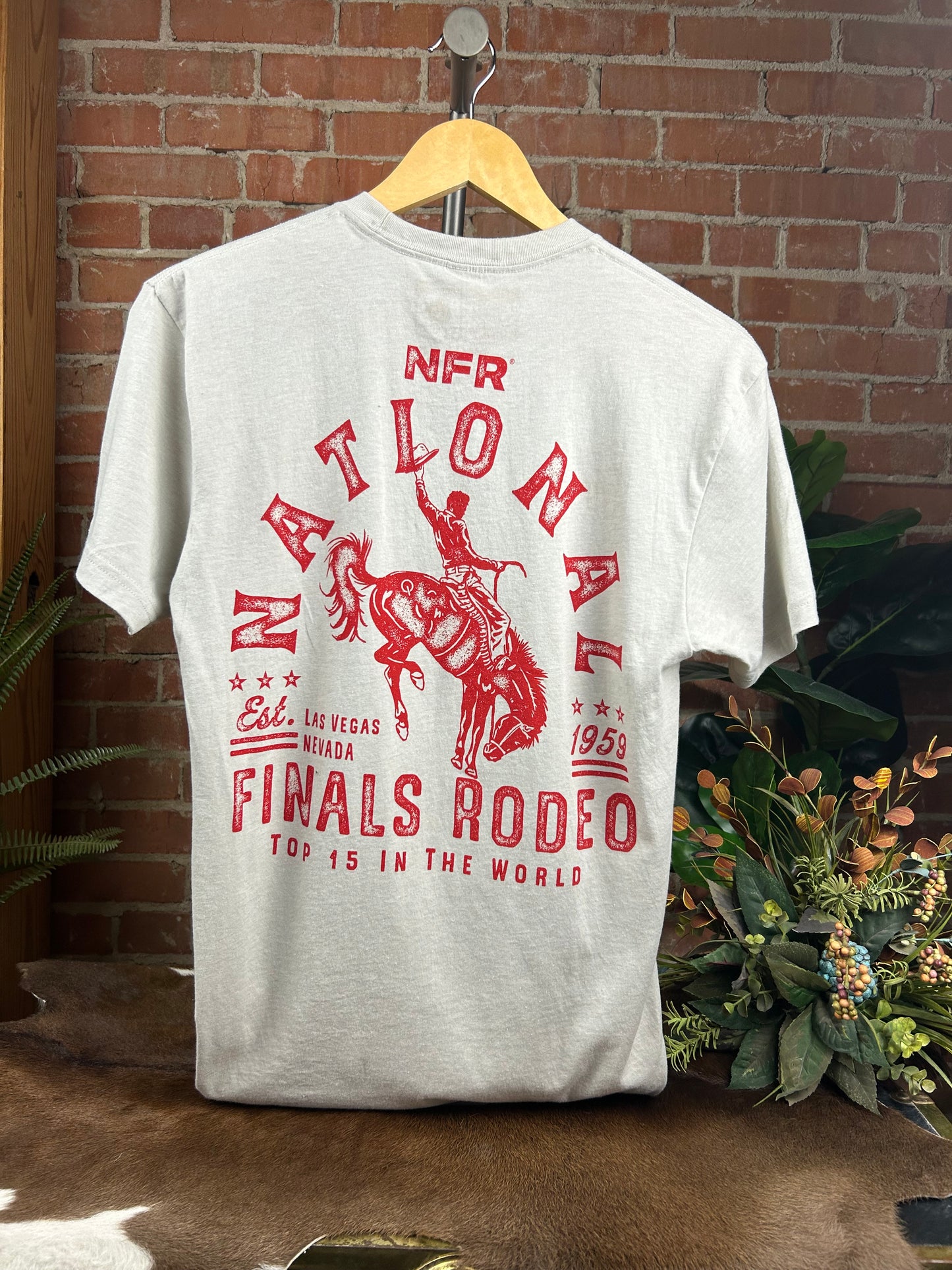 Vintage Red Arch Tee