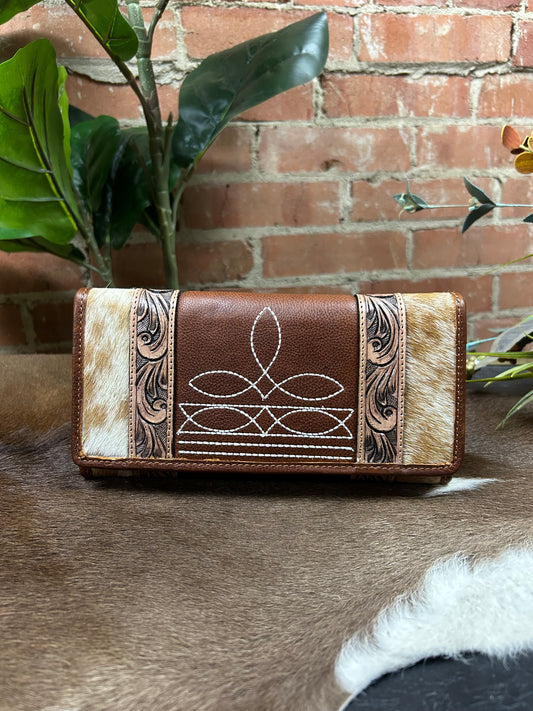 Bootstitch W/ Cowhide Wallet