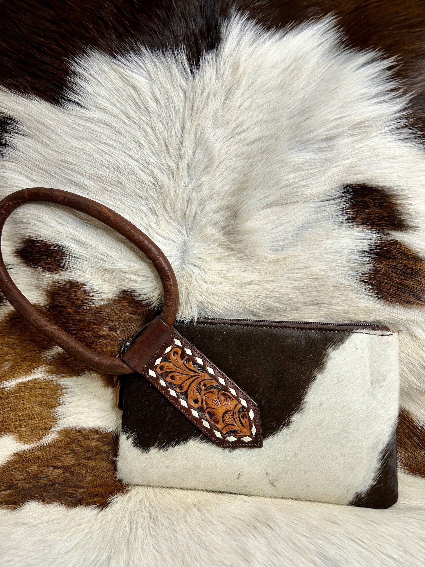 Lady Vein Wristlet