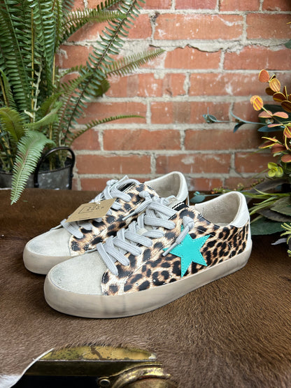 Paula - Leo W/ Turquoise Star