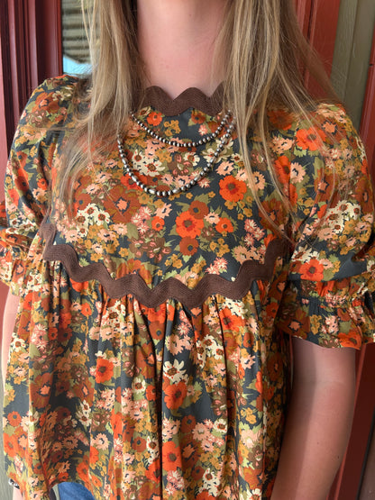 Floral Ric Rac Top - Brown